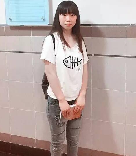 杜*娜