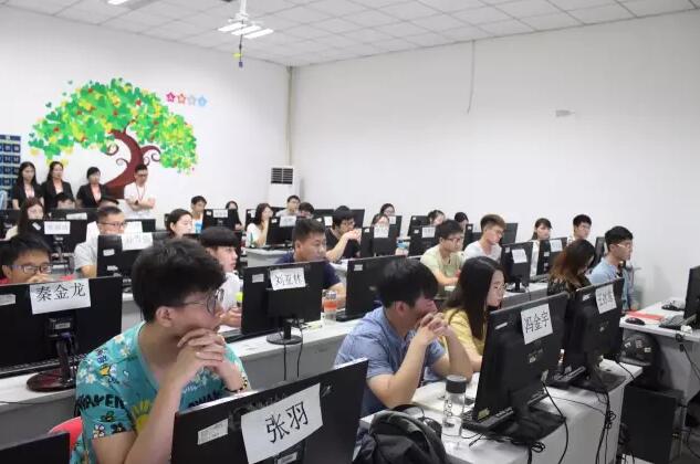 云和数据UI/UE交互设计大师班开学典礼——今天,我们入“职”啦